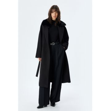 Palton cu garnituri din blana sintetica - Negru