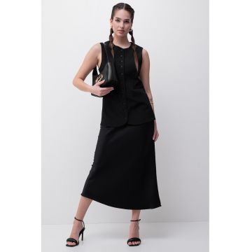 Vesta uni cu nasturi