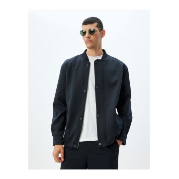 Jacheta cu model uni si fermoar