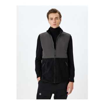 Vesta cu doua texturi si buzunare