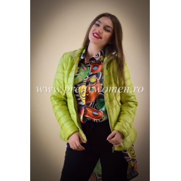 Geaca verde fistic cu dungi si patrate