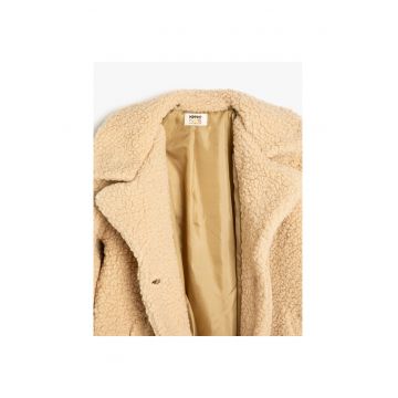 Palton cu blana shearling si revere decupate