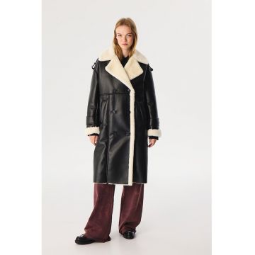 Palton supradimensionat de piele ecologica