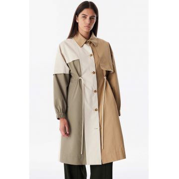 Trenci cu model colorblock - Verde pal/Alb murdar/Maro camel