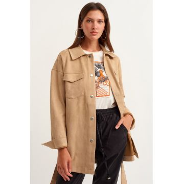 Jacheta-camasa cu capse si cordon asortat