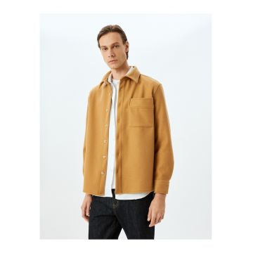 Jacheta-camasa cu buzunar pe piept