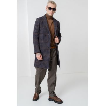 Palton din lana cu model in carouri