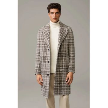 Palton lung cu închidere prin nasturi