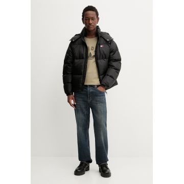 Tommy Jeans geacă de puf culoarea negru, de iarnă, DM0DM22036