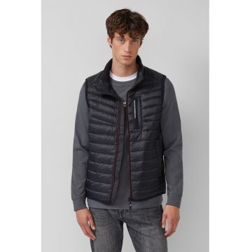 Vesta matlasata cu buzunzar cu fermoar