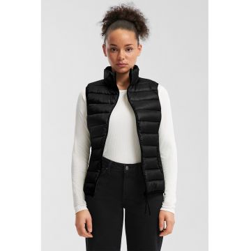 Vesta matlasata cu fermoar