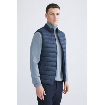 Vesta matlasata cu fermoar