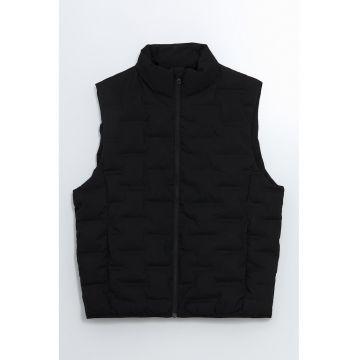 Vesta matlasata cu fermoar