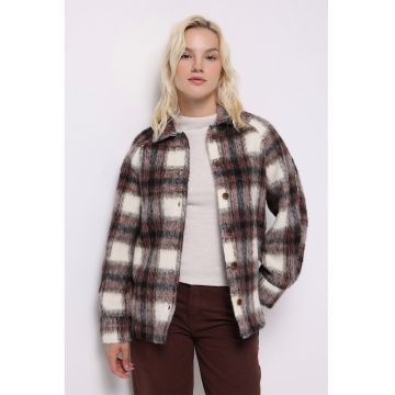 Jacheta-camasa din flanel cu model in carouri