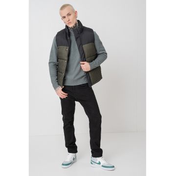 Vesta cu vatelina si fermoar