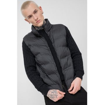 Vesta matlasata cu buzunare laterale