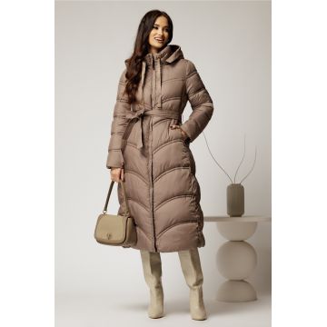 Geaca dama midi maro din fas cu gluga detasabila Geaca dama midi maro din fas cu gluga detasabila