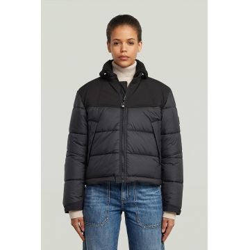 Geaca cu aspect matlasat