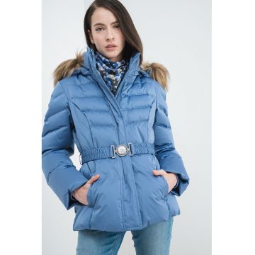 Geaca cu umplutura de puf Geaca cu umplutura de puf