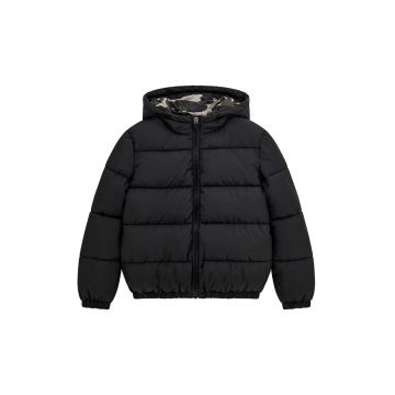 Geaca cu vatelina si gluga