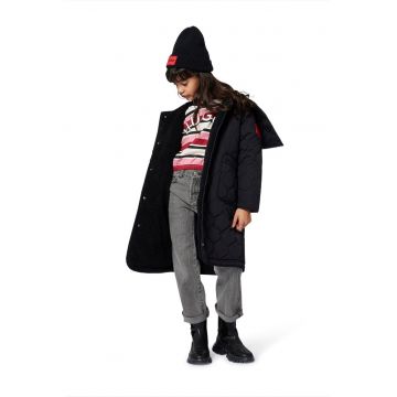 Geaca cu vatelina si gluga