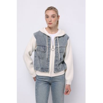 Jacheta cu model 2 in 1