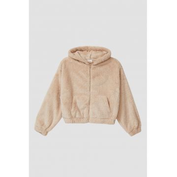 Jacheta supradimensionata din plus si gluga