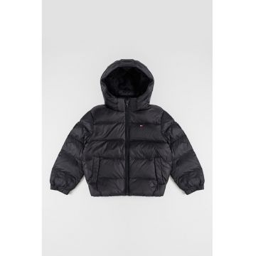 Geaca regular fit cu gluga Geaca regular fit cu gluga