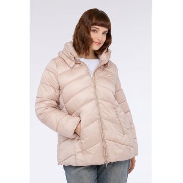 Geaca scurta cu gluga Geaca scurta cu gluga