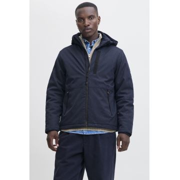 Jacheta cu buzunare cu fermoar si gluga