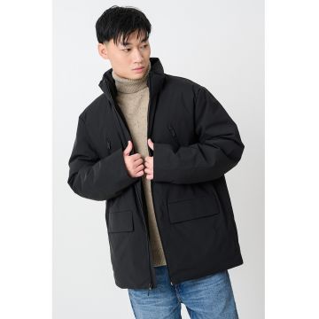 Jacheta cu fermoar si guler inalt