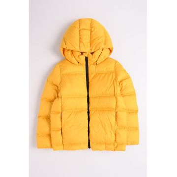 Jacheta cu puf si fermoar Jacheta cu puf si fermoar