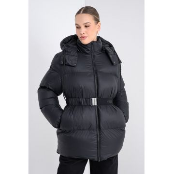 Jacheta cu vatelina - gluga detasabila si finisaj rezistent la apa