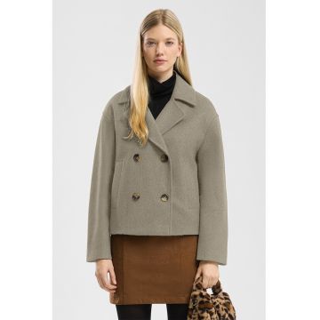 Palton cu maneci cazute