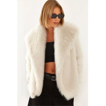 Palton dama -  din blana artificiala - guler sal - alb
