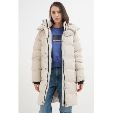 Geaca cu vatelina si gluga