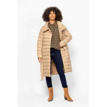 Geaca matlasata lunga