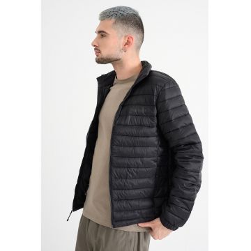 Jacheta cu finisaj rezistent la apa Axis Peak Durable