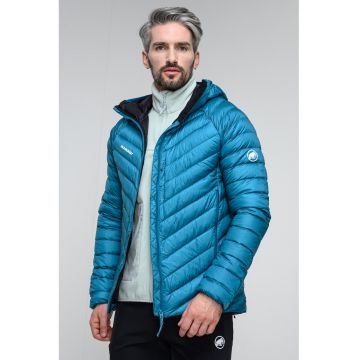 Jacheta cu umplutura de puf - pentru drumetii Broad Peak