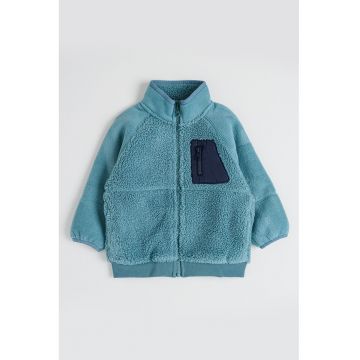 Jacheta din fleece cu guler mediu