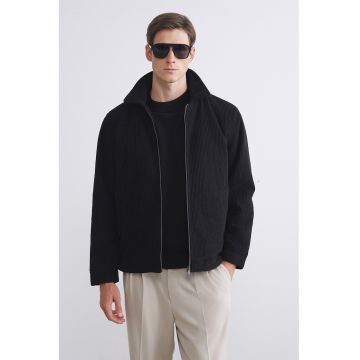 Jacheta striata si lejera cu fermoar