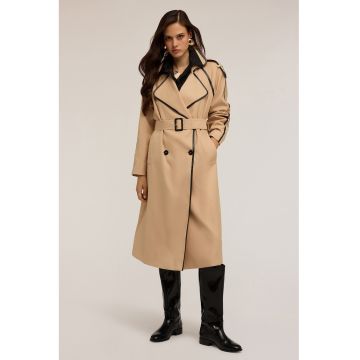 Trenci cu model in doua tonuri