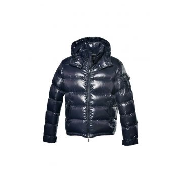 Geaca cu gluga si fermoar