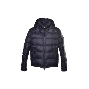 Geaca cu umplutura de puf