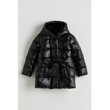 Geaca cu vatelina si gluga