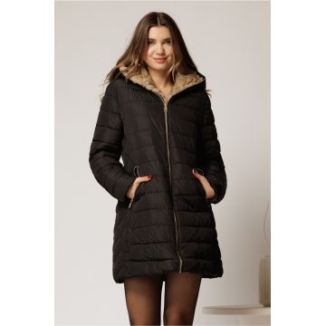Geaca dama neagra cu gluga si blanita pe interior