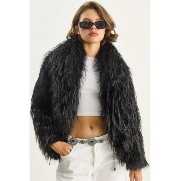 Geaca  din poliester - groasa - cu guler sal - neagra