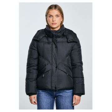 Geaca matlasata cu gluga detasabila Kelviana 906 -