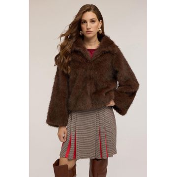 Jacheta de blana sintetica