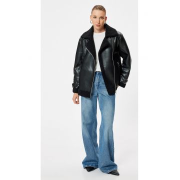 Jacheta din piele ecologica